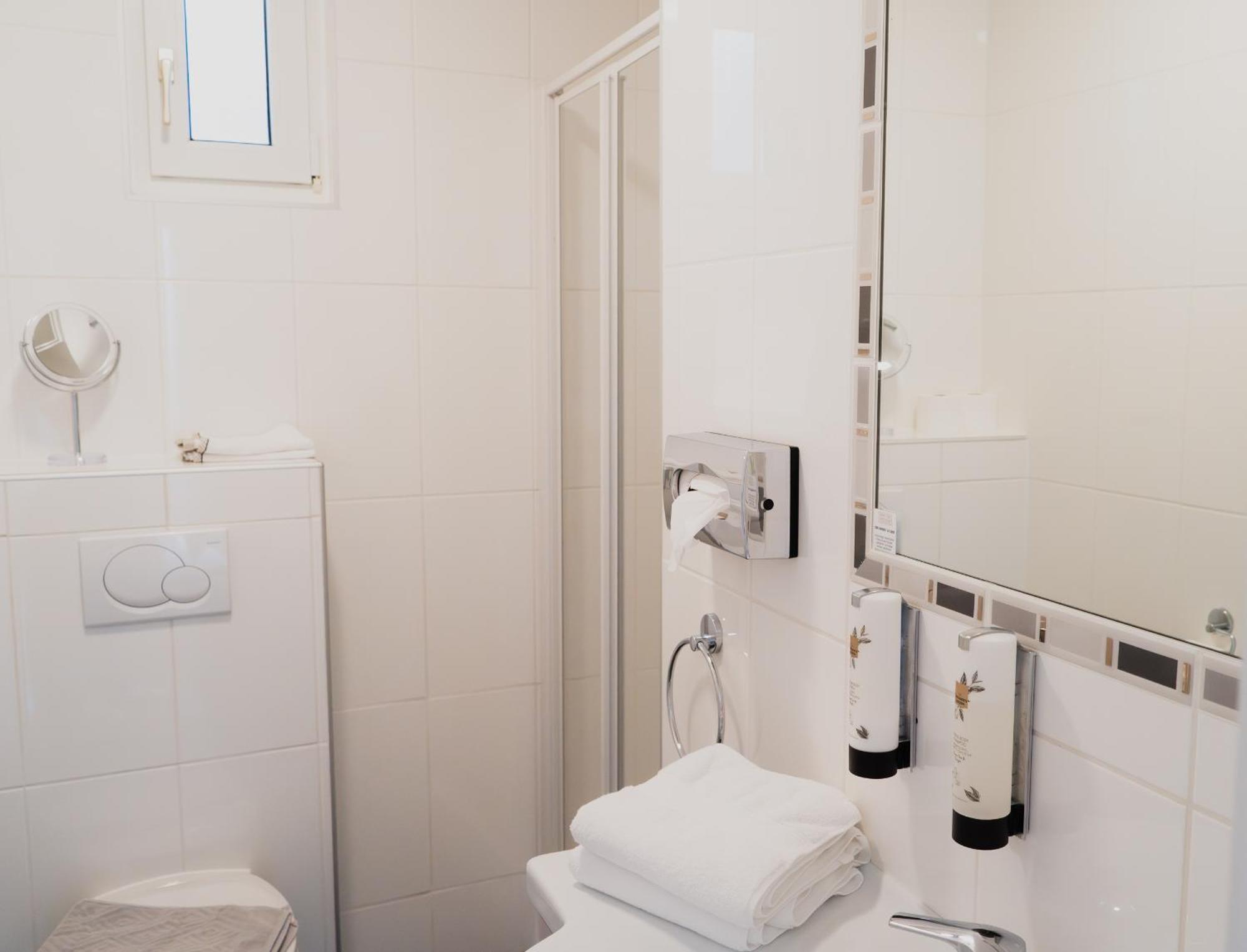 אילמיץ Kracher Guesthouse No 8 - Inklusive Pool מראה חיצוני תמונה